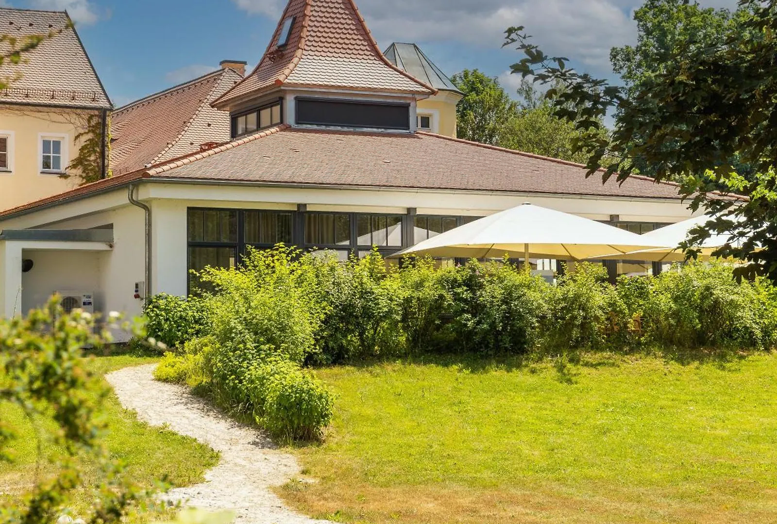 Landschloss Ernestgruen