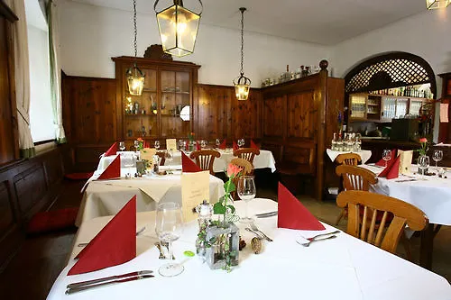 Landschloss Ernestgruen Apartment Neualbenreuth